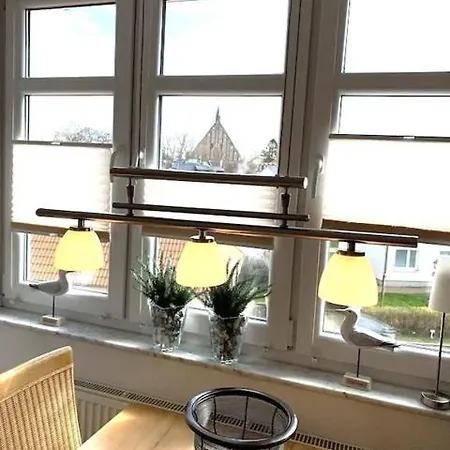 Wiek - Hafenhaeuser Gebaeude 5, We 10, Hafenblick * Wiek auf Rügen