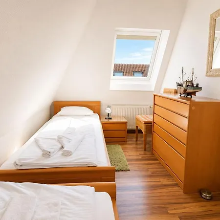 Wiek - Hafenhaeuser Gebaeude 5, We 10, Hafenblick *